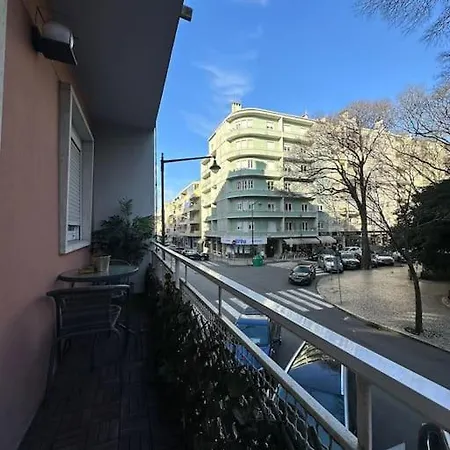 Апартаменти Garden 63 - Jardim Da Parada - Campo De Ourique Лісабон