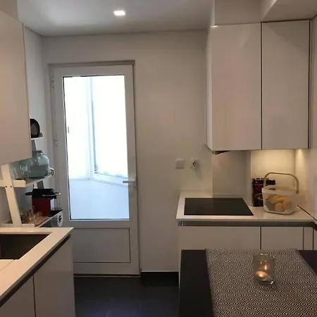 Garden 63 - Jardim Da Parada - Campo De Ourique Апартаменти *