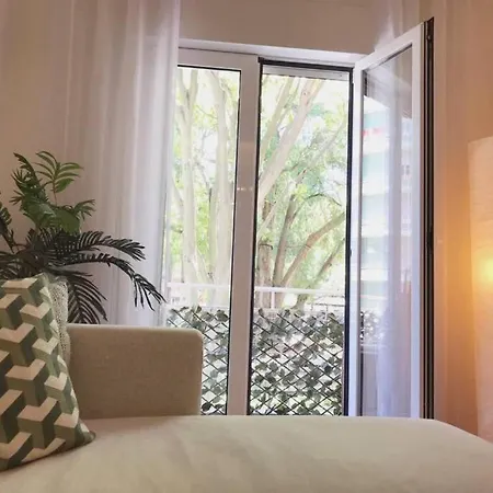 Apartmán Garden 63 - Jardim Da Parada - Campo De Ourique *