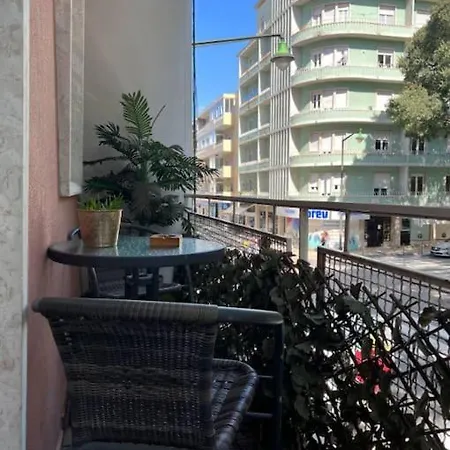Garden 63 - Jardim Da Parada - Campo De Ourique Apartamento *
